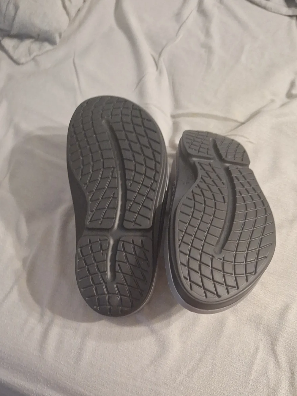 OOFOS Women Metallic Blue Gray Slip-On Athletic Shoes